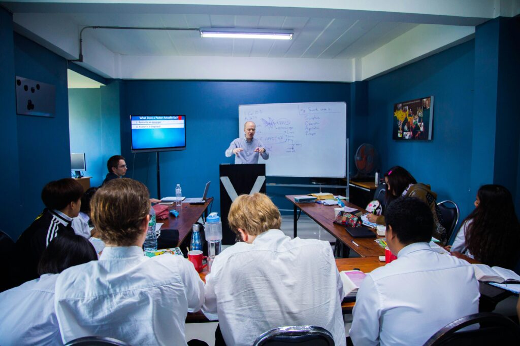 The instructor delivered webinar services for Sheridan College recruitment partners while helping their partners develop enrollment methods and academic dialogue.